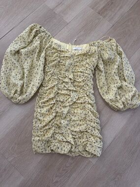 Lush Pale Yellow Floral Ruffle Puff-Sleeve Dress